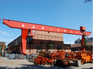 L型吊鉤門(mén)式起重機(jī)